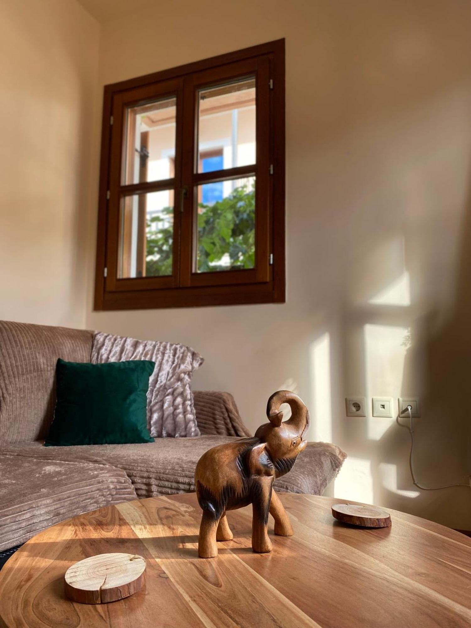 Delfi'S Cozy Maisonette Экстерьер фото